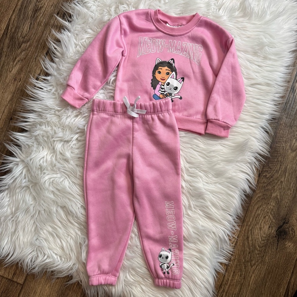 Gabby’s Dollhouse Pink Meow-Mazing Sweatshirt Jogger Set 2T
